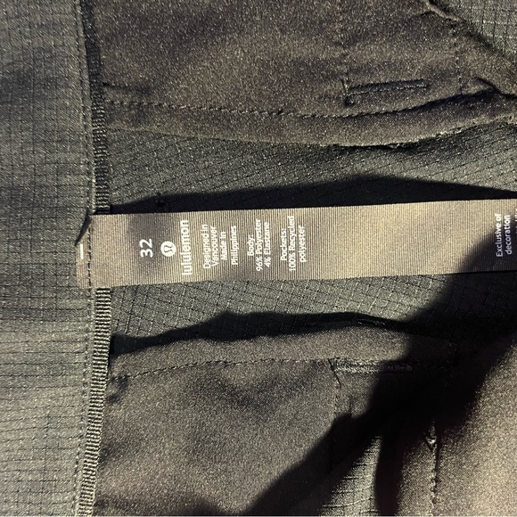 Lululemon Commission Golf Short - Picture 2 of 4